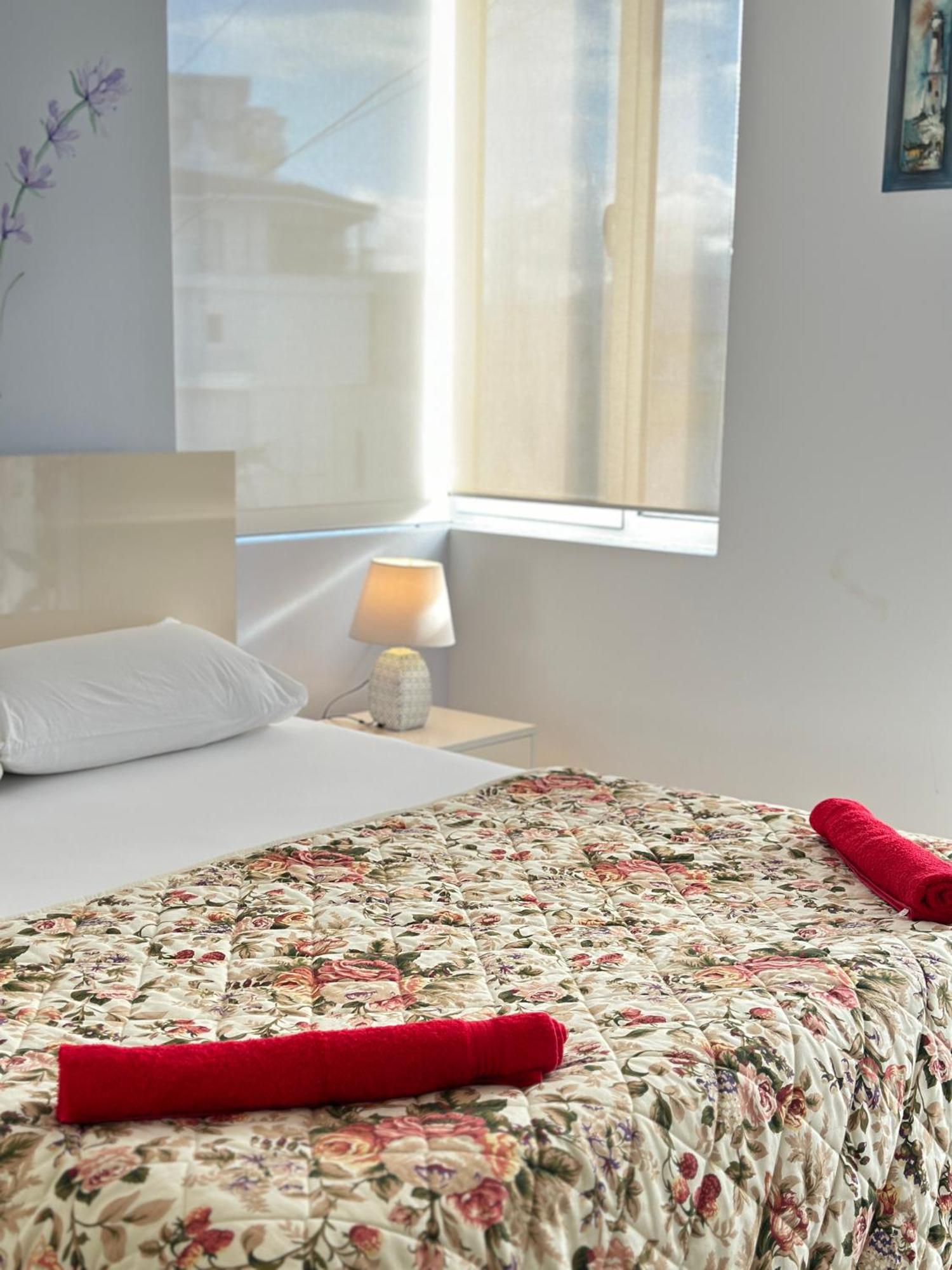 Violet Sea View Apartment Sarandë Exteriér fotografie